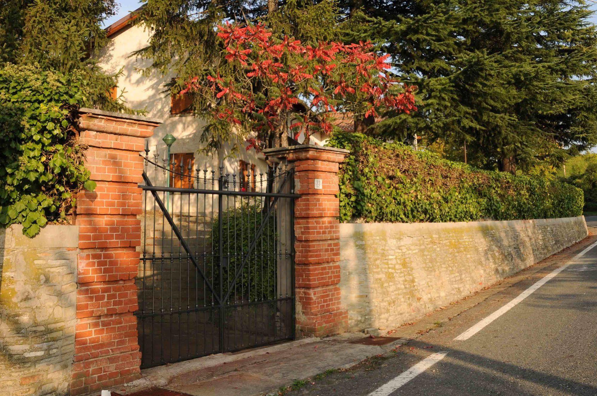 B&B Luna Di Langa Alba  Exterior foto